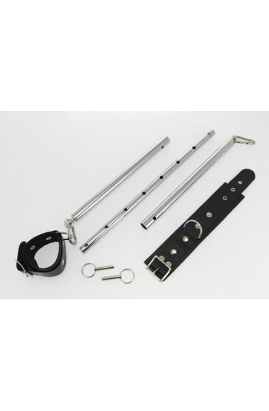 Leather Foot Cuffs With Detachable Spread Bar