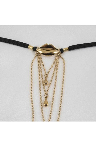 Marilyn - Enticing Lips Gold Vagina Jewelry