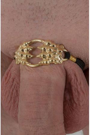 Under the Bridge - Gold Claw Penis Chain Bracelet