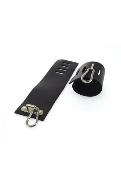 Wrist Cuffs and Carabine Hooks (Narrow)